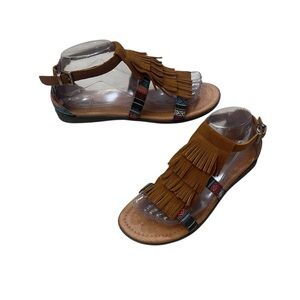 Minnetonka Maui Brown Sued Fringe Sandals Women’s size 8